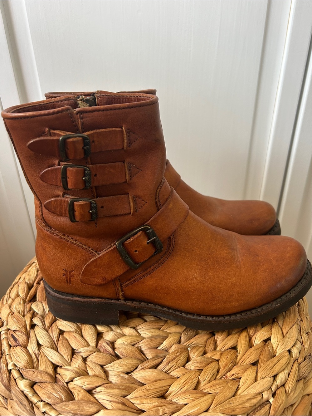 Frye Women’s Veronica Boot - Picture 3 of 10